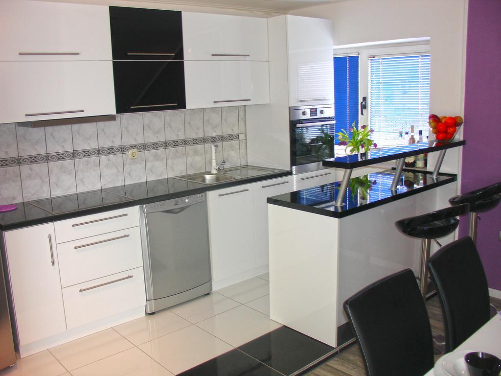 Apartment Lorena Sibenik Bagian luar foto