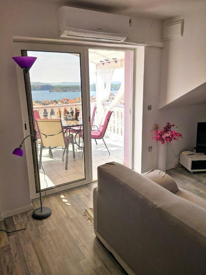 Apartment Lorena Sibenik Bagian luar foto