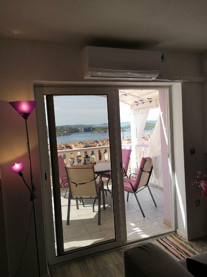 Apartment Lorena Sibenik Bagian luar foto